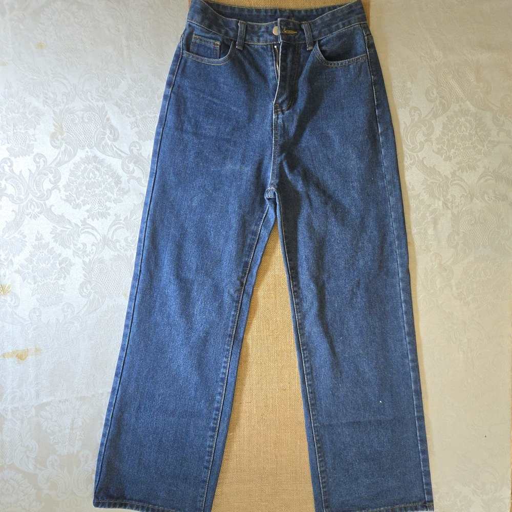 YesStyle Dark Blue High-Waisted Wide-Leg Denim Jeans Classic Mom Jeans Size 4